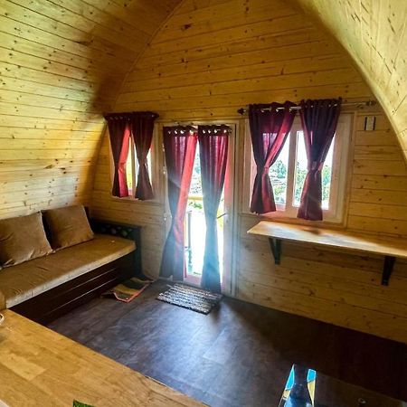 Bed and Breakfast Cozy Capsules - Modern Hut Kukkal Экстерьер фото